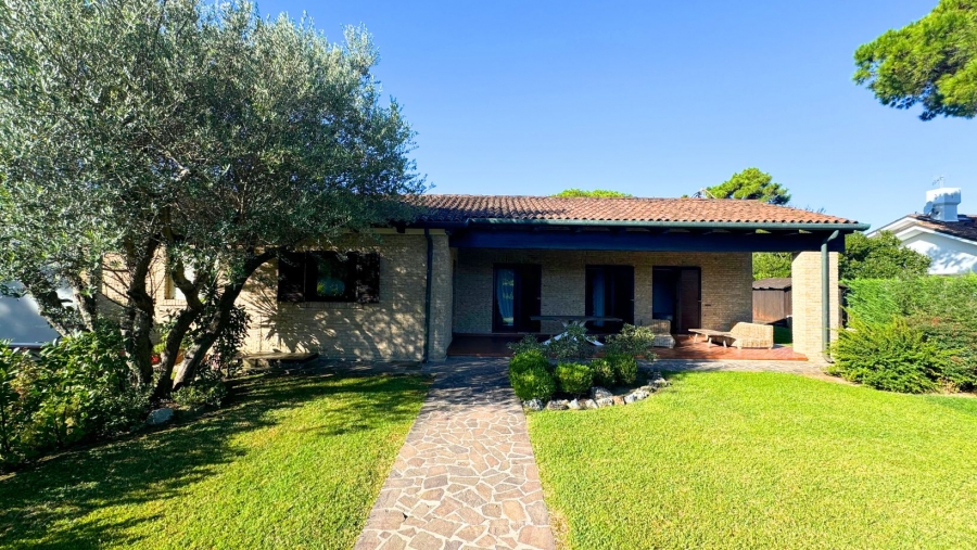 VILLA piano unico isola di albarella in vendita agenzia immobiliare sep vendere e comprare casa ad Albarella